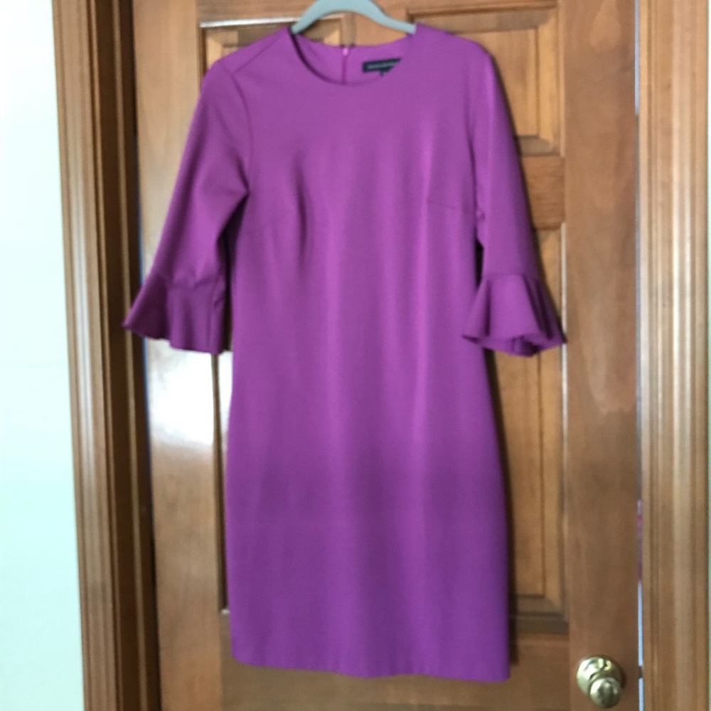 Banana Republic dress with flare sleeves size 10